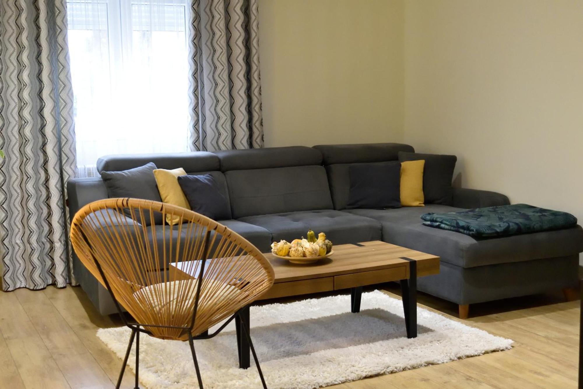 Aerovista Apartment Surcin Bagian luar foto